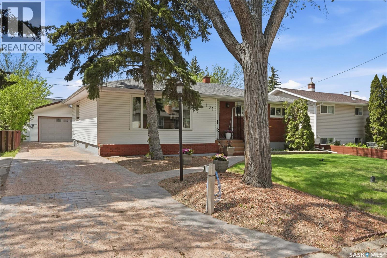 104 MARSH CRESCENT
