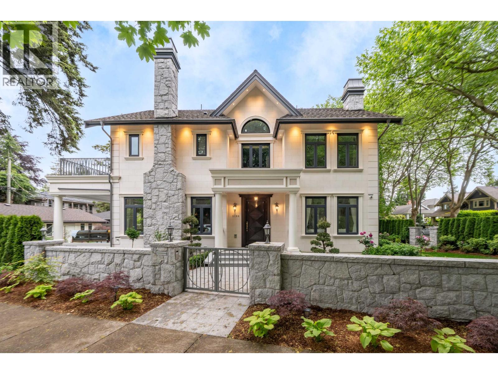 5188 YEW STREET|Vancouver, British Columbia V6M4L6