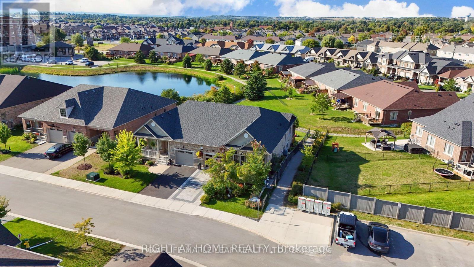 126 KINGSMERE CRESCENT