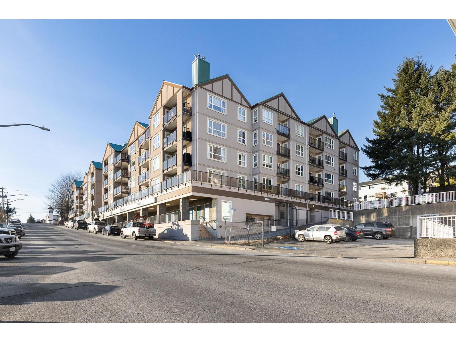 207 33165 2 AVENUE, Mission, British Columbia V2V6T8