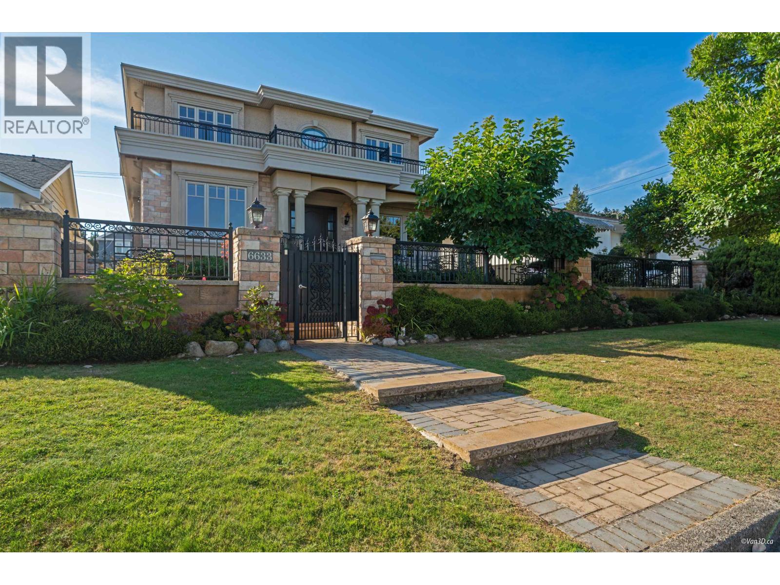 6633 NEAL STREET|Vancouver, British Columbia V6P3N4