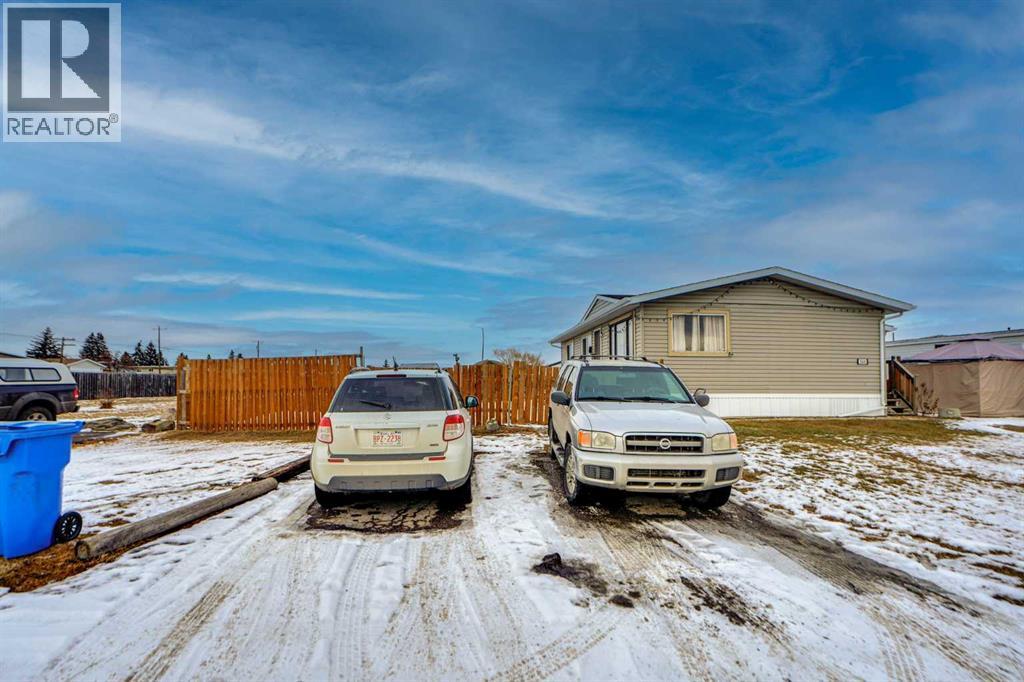 Mobile Home for Sale in 344, 6220 17 Avenue SE|Calgary, Alberta T2A0W6 3