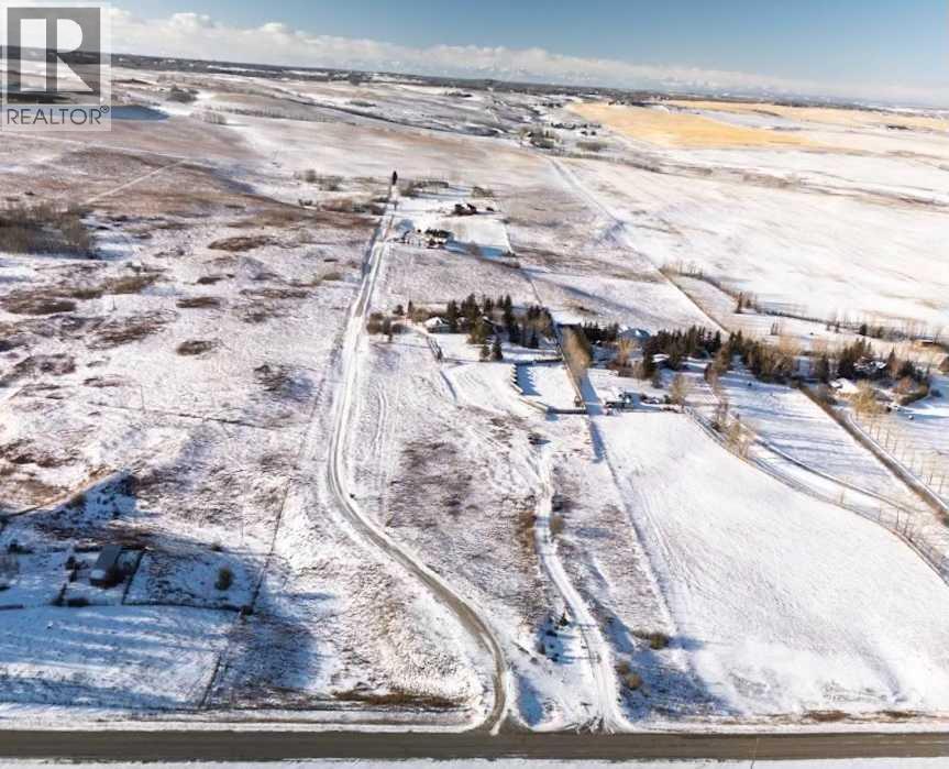 House for Sale in 260235 Range Road 23|Rural Rocky View County, Alberta T2P4L4
