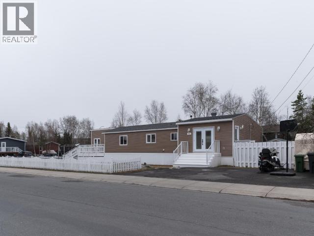 111 KASTEEL DRIVE