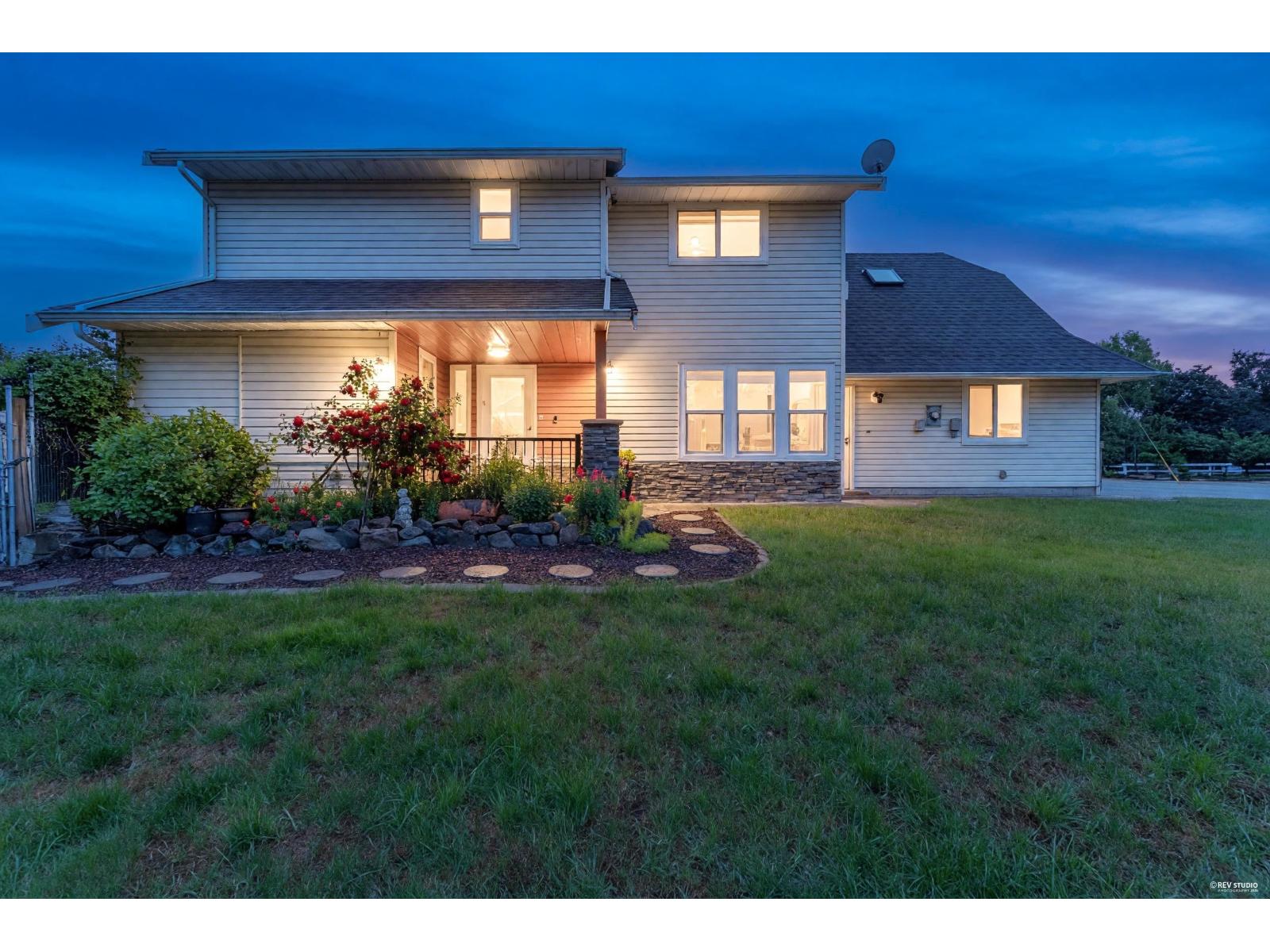 For sale: 41355 YARROW CENTRAL ROAD, Yarrow, Yarrow, British Columbia ...