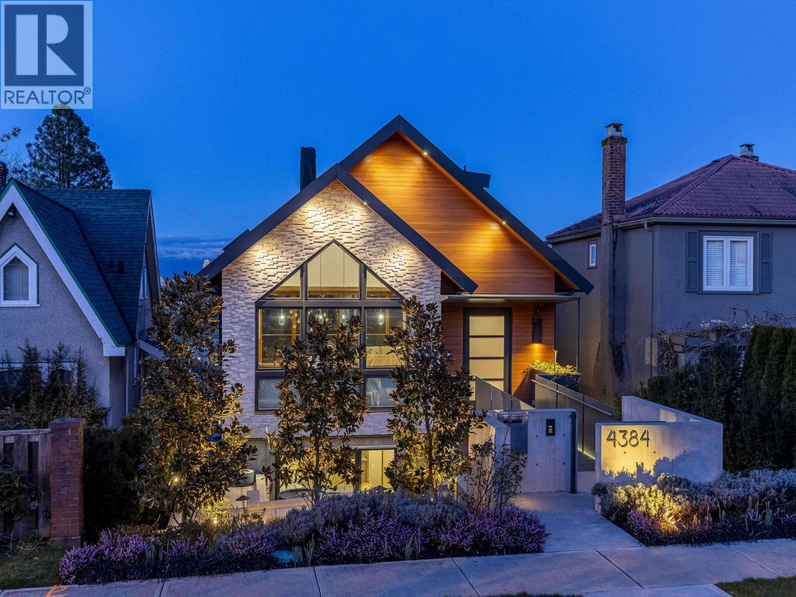 4384 QUESNEL DRIVE|Vancouver, British Columbia V6L2X6