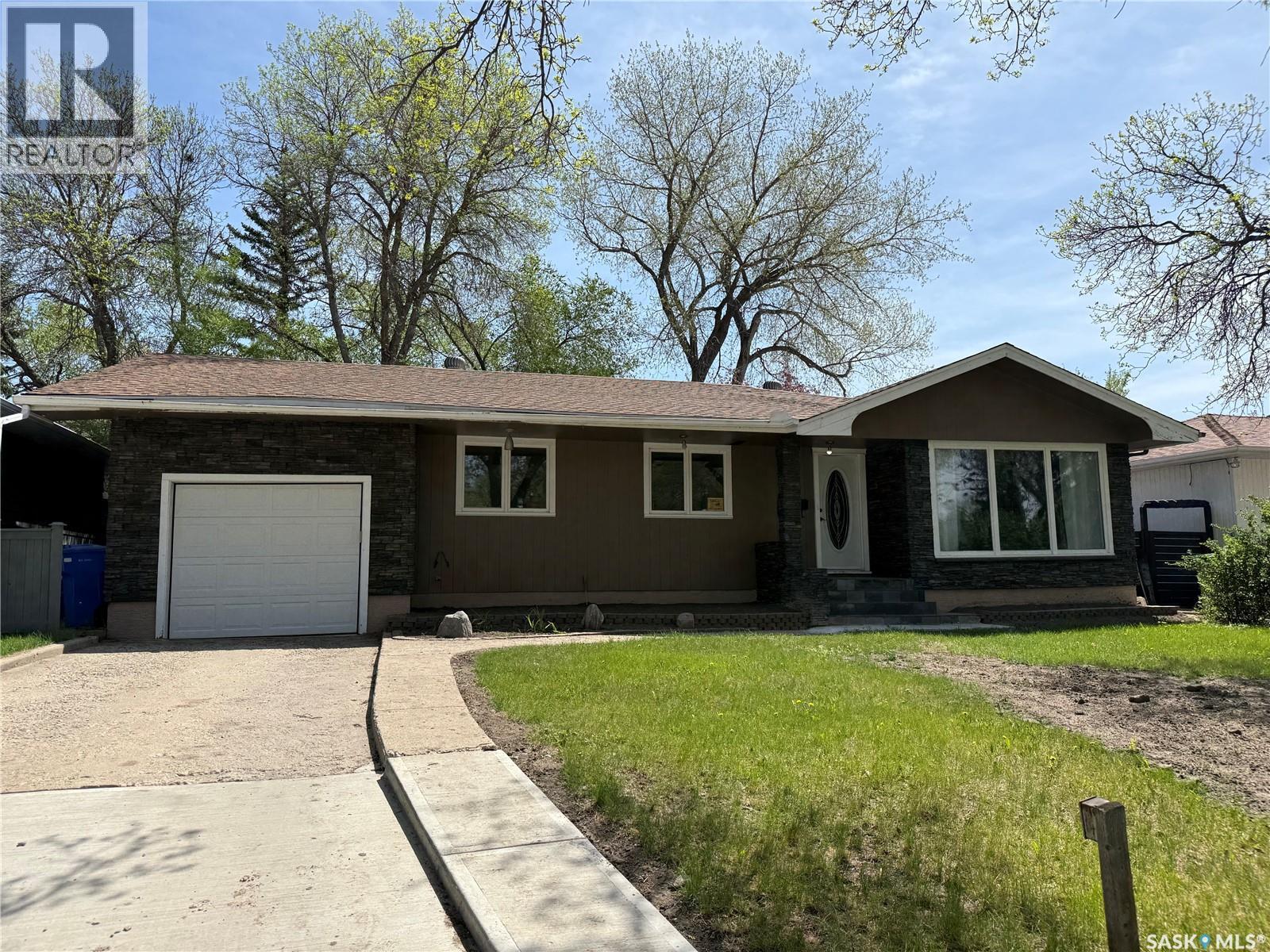 25 Calder CRESCENT