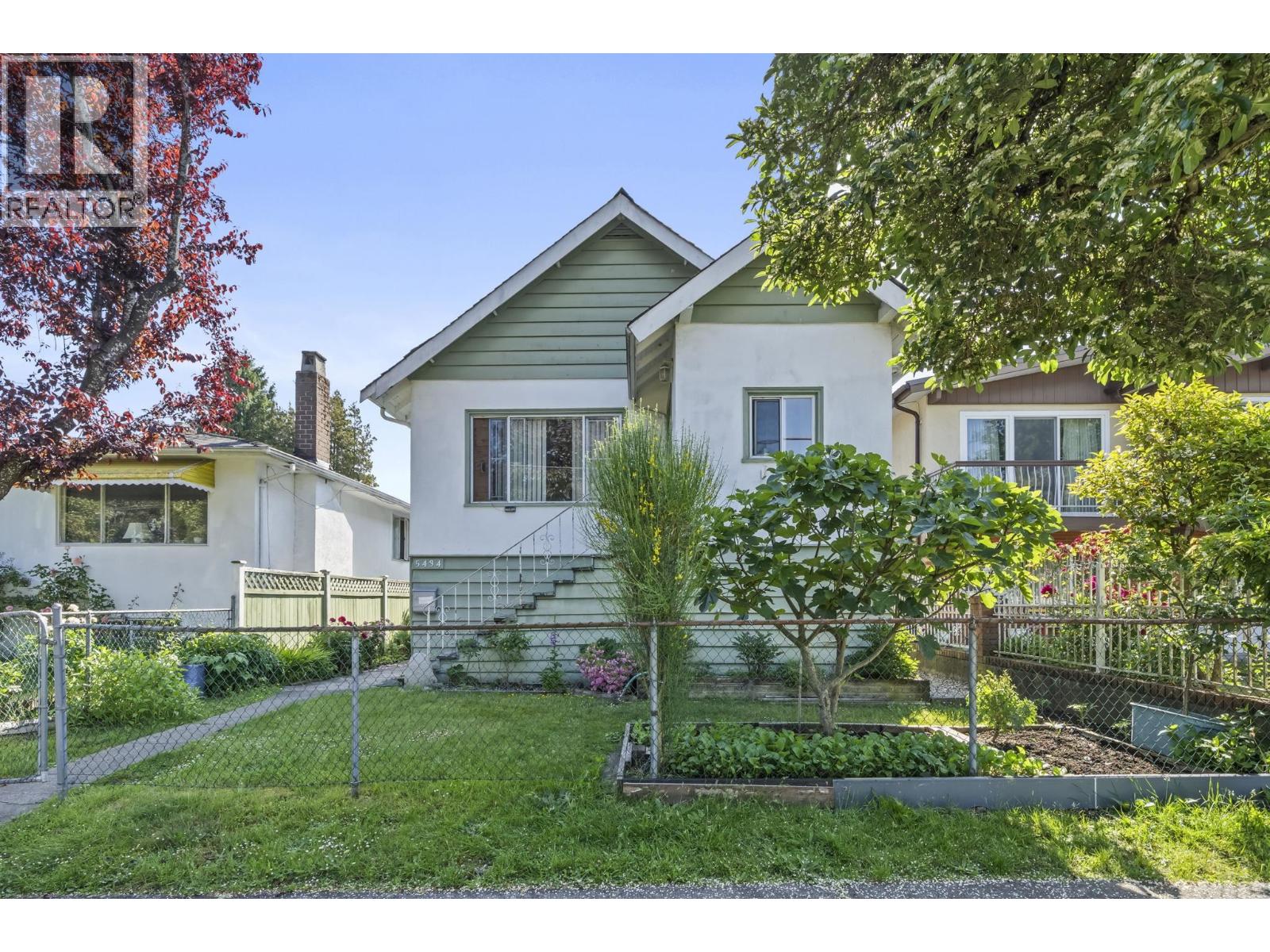 5434 KILLARNEY STREET|Vancouver, British Columbia V5R3W2