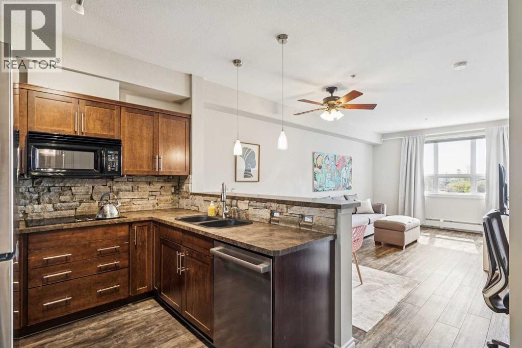 Apartment for Sale in 337, 26 Val Gardena View SW|Calgary, Alberta T3H5Z5 4