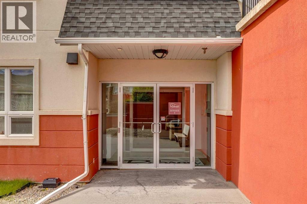 Apartment for Sale in 337, 26 Val Gardena View SW|Calgary, Alberta T3H5Z5 2