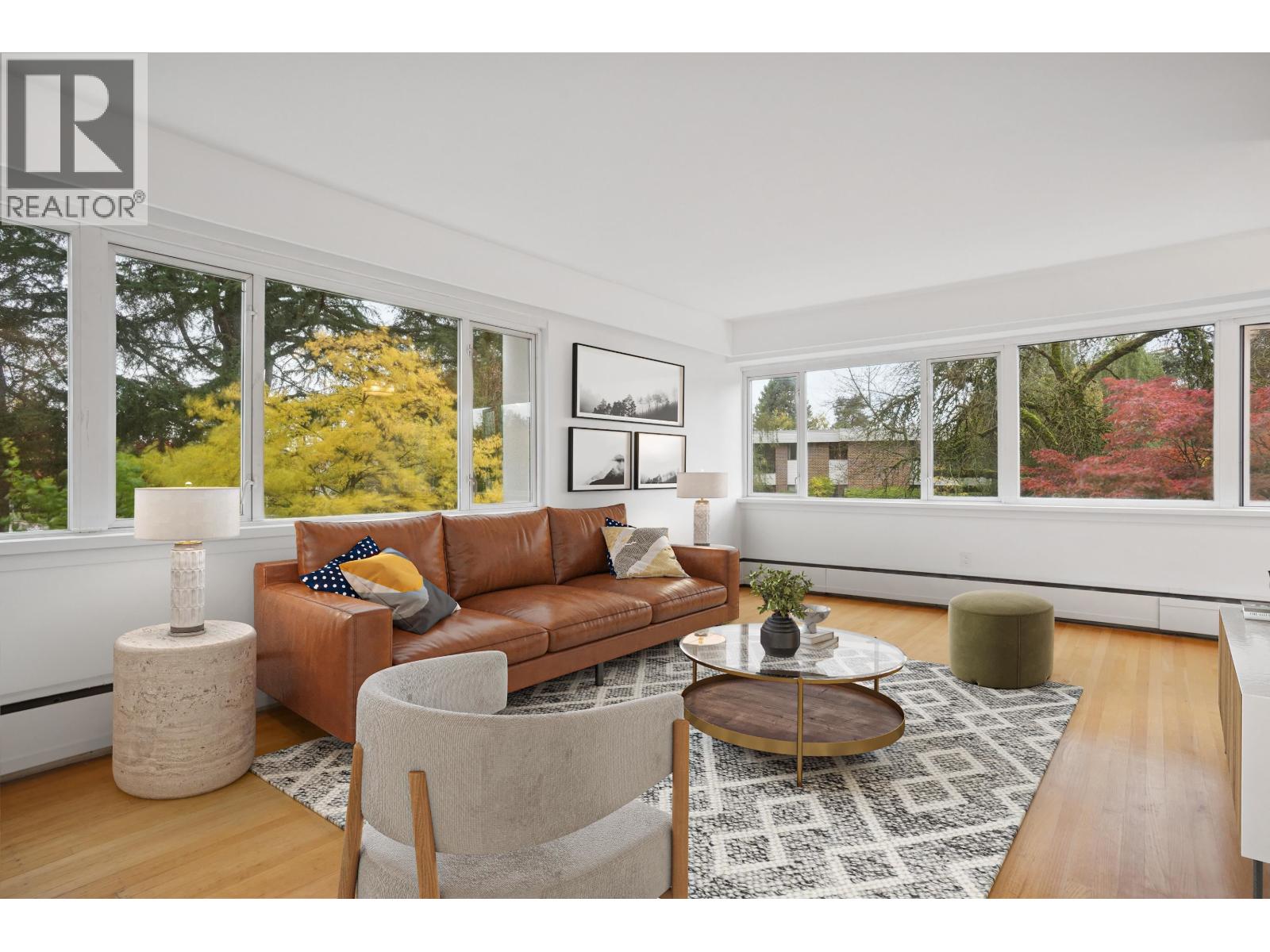 103 6026 TISDALL STREET|Vancouver, British Columbia V5Z3N2