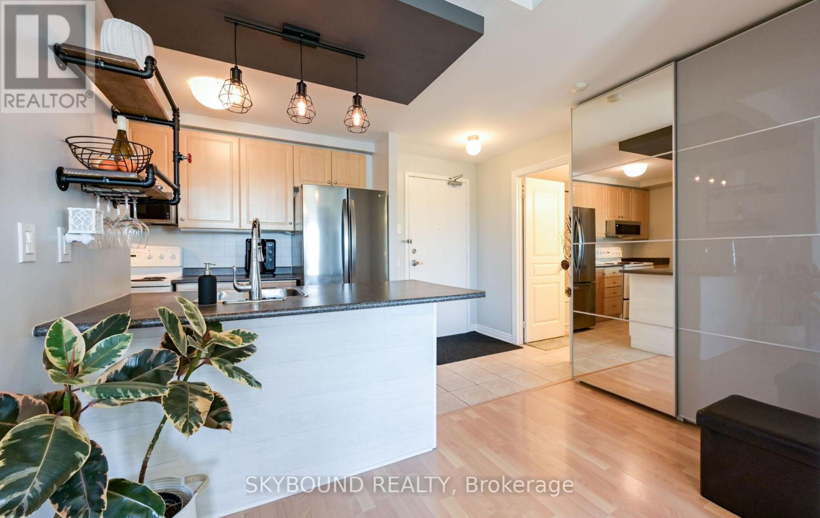 For sale: 516 - 1415 LAWRENCE AVENUE W, Toronto (Brookhaven