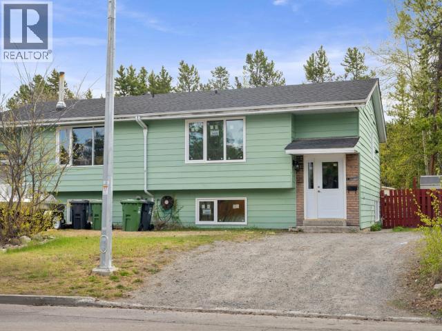 21 GREEN CRESCENT