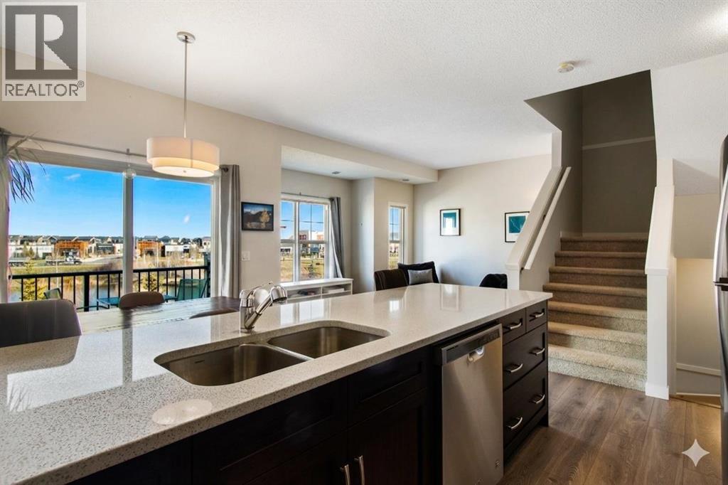 For sale: 408, 250 Fireside View, Cochrane, Alberta T4C2M2
