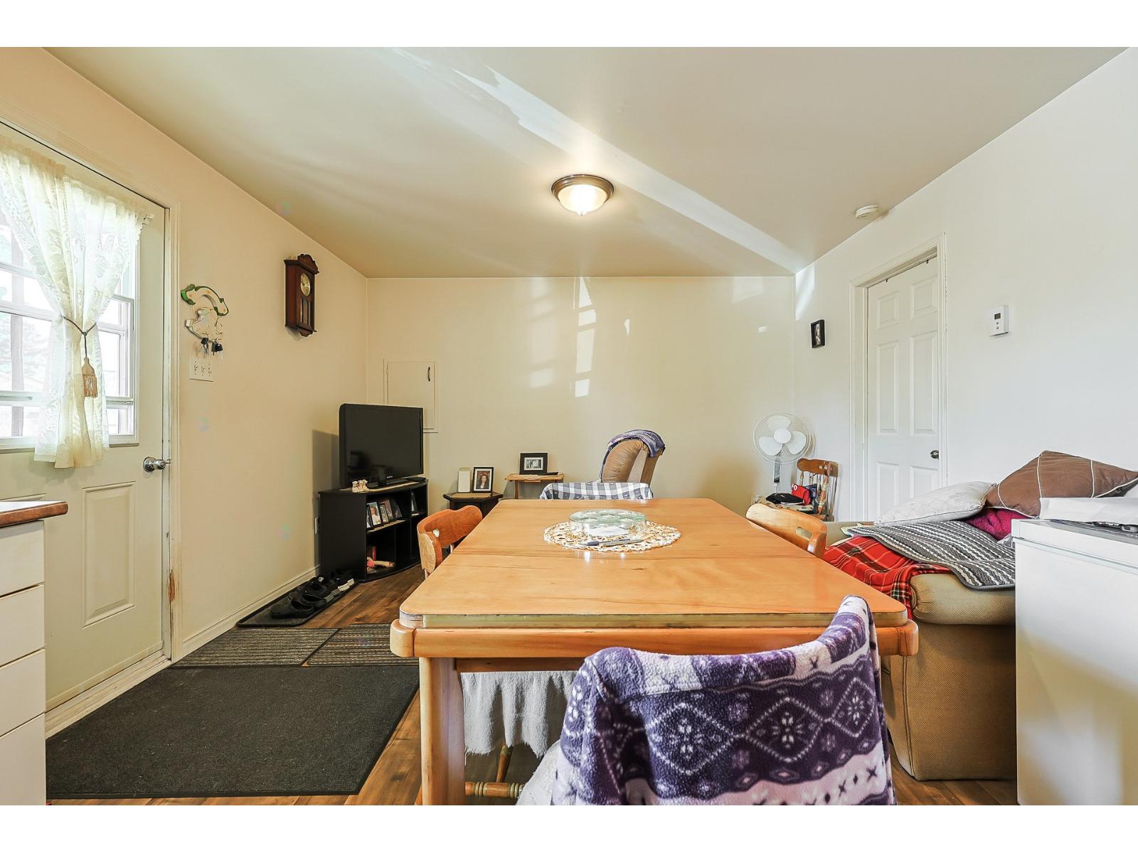 For sale: 7 Rue Ste-Julie E., Saint-André-Avellin, Quebec J0V1W0