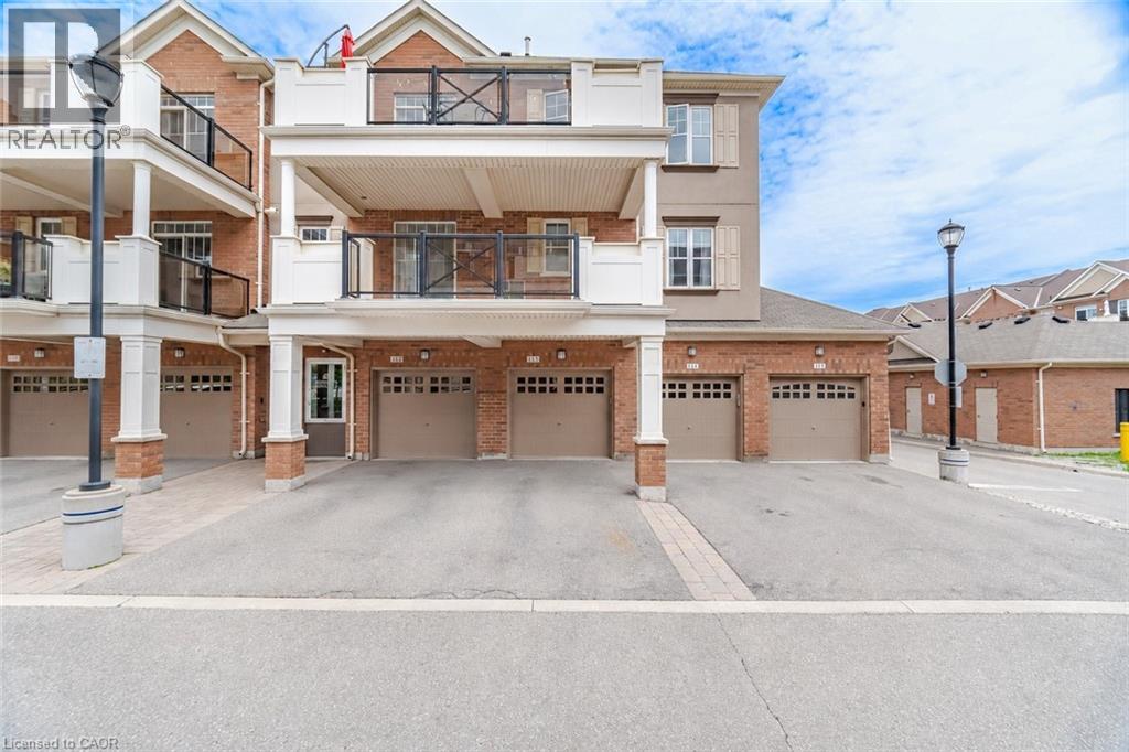 Row / Townhouse for Sale in 269 GEORGIAN Drive Unit# 311|Oakville, Ontario L6H0L1