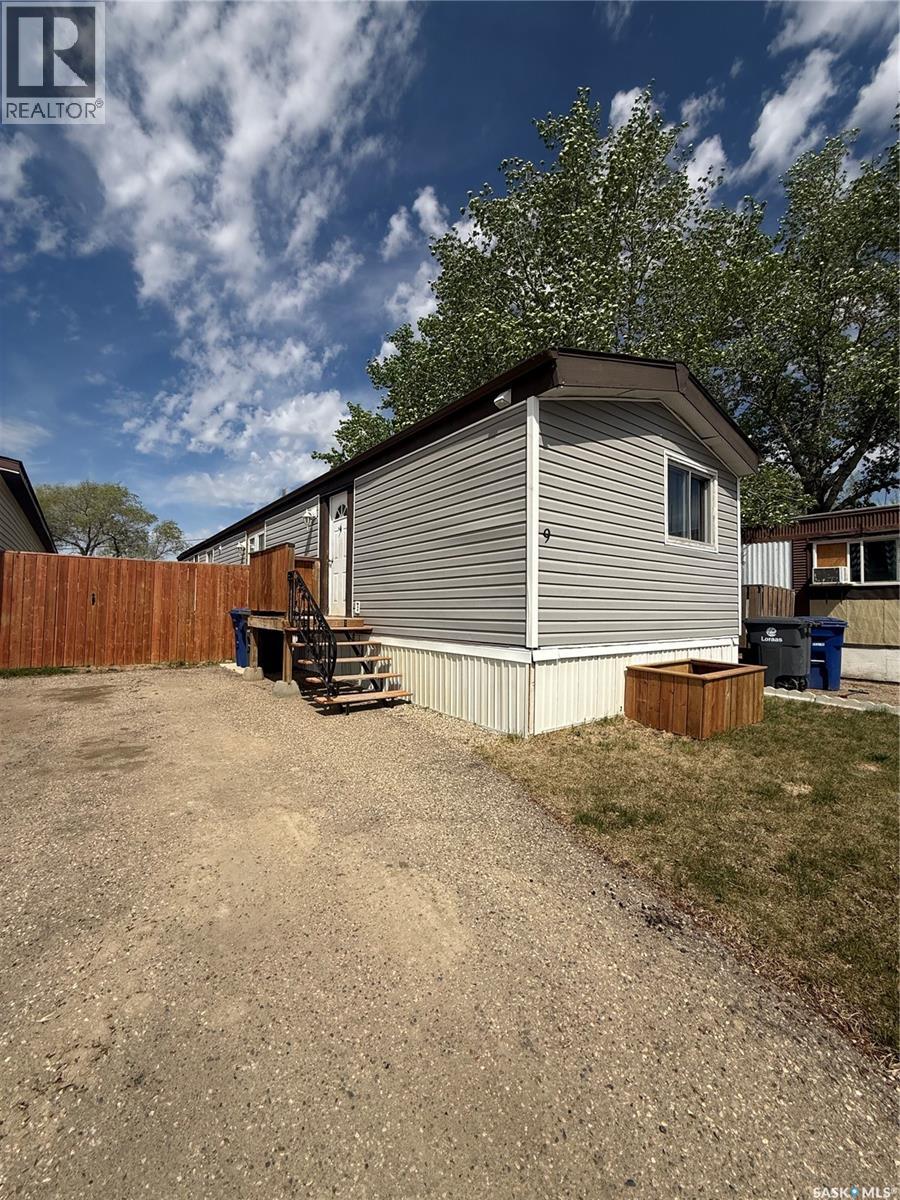 9 Heritage ESTATES