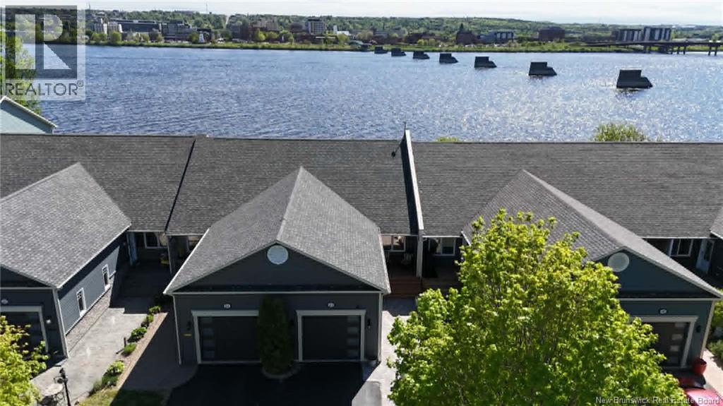 48 Waterford Lane, Fredericton, New Brunswick E3A0E2