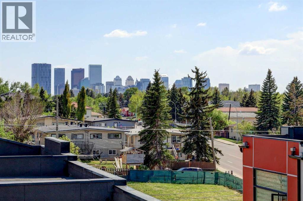 Row / Townhouse for Sale in 111, 408 27 Avenue NE|Calgary, Alberta T2E2A4