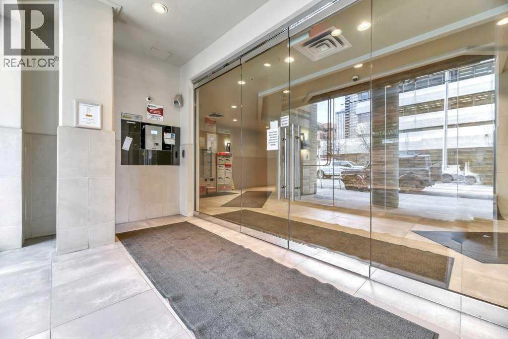 Apartment for Sale in 701, 683 10 Street SW|Calgary, Alberta T2P5G3 3