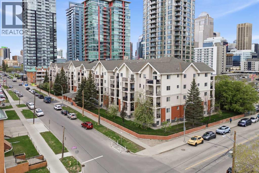 Apartment for Sale in 117, 126 14 Avenue SW|Calgary, Alberta T2R0L9