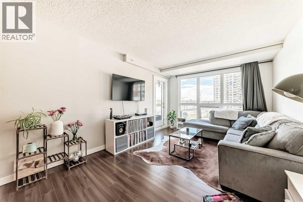 Apartment for Sale in 505, 8880 Horton Road SW|Calgary, Alberta T2V2W3