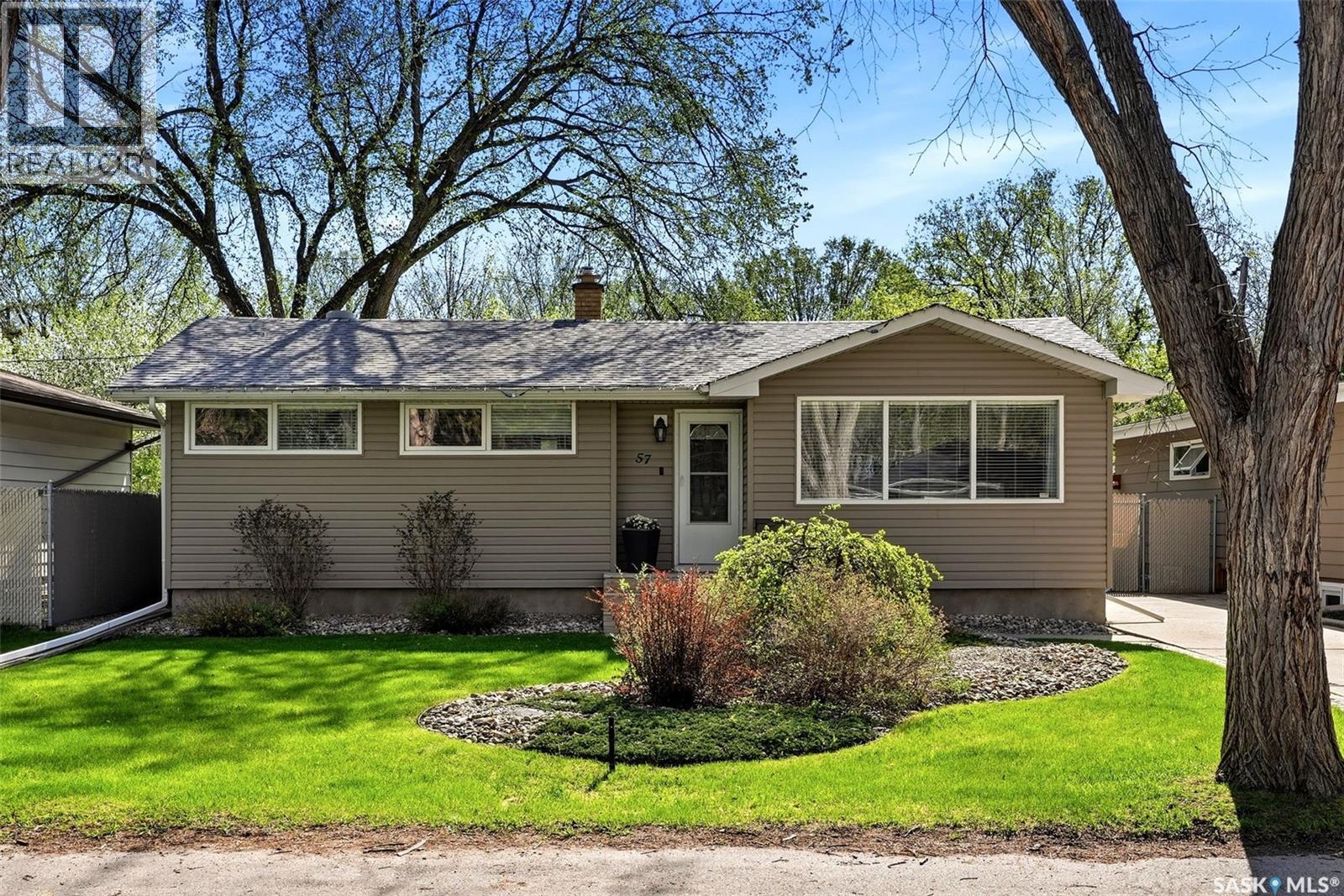 57 FLAMINGO CRESCENT