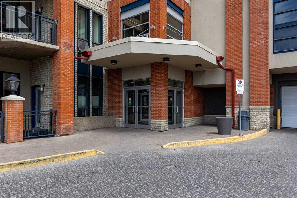 Apartment for Sale in 903, 8710 Horton Road SW|Calgary, Alberta T2V0P7 2