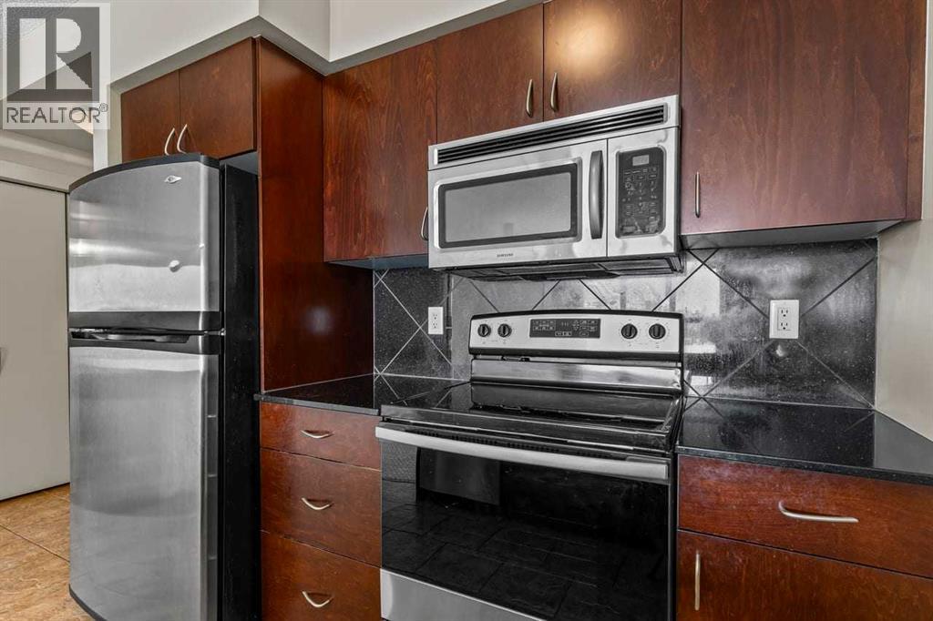 Apartment for Sale in 903, 8710 Horton Road SW|Calgary, Alberta T2V0P7 5