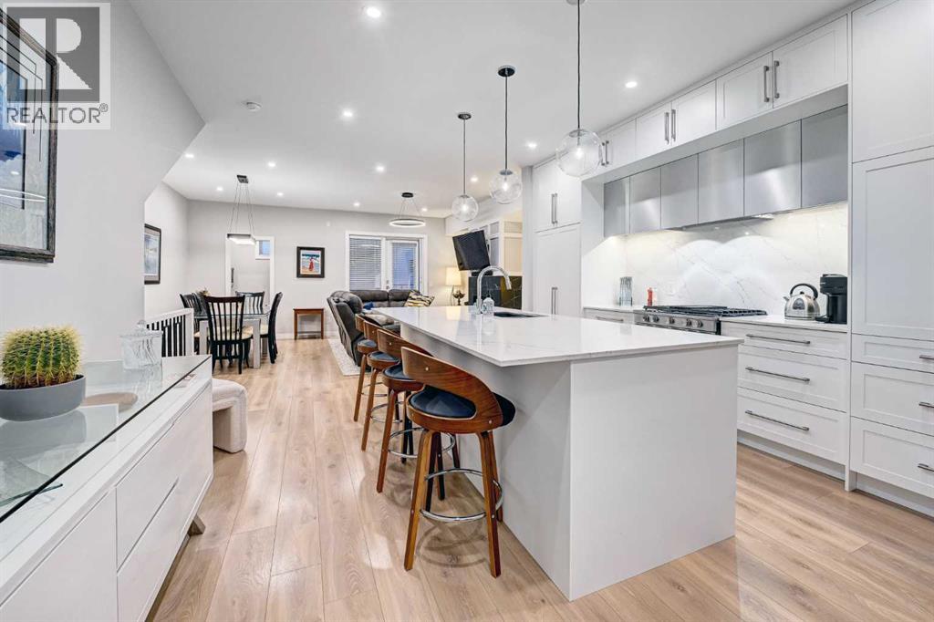 Row / Townhouse for Sale in 205, 830 78 Street SW|Calgary, Alberta T3H6B2 3