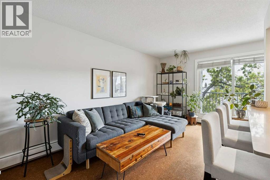Apartment for Sale in 203, 1603 26 Avenue SW|Calgary, Alberta T2T1C7 3