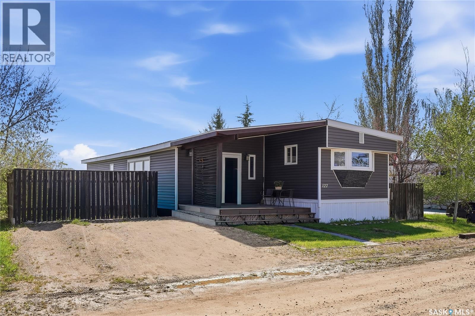 127 Sycamore DRIVE