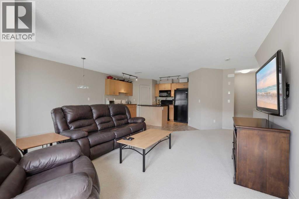 Row / Townhouse for Sale in 18 Auburn Bay Common SE|Calgary, Alberta T3M0M3
