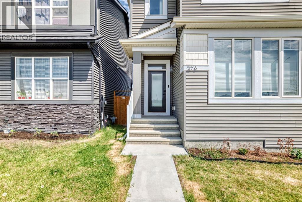 House for Sale in 276 Belmont Boulevard SW|Calgary, Alberta T2X4W6 2