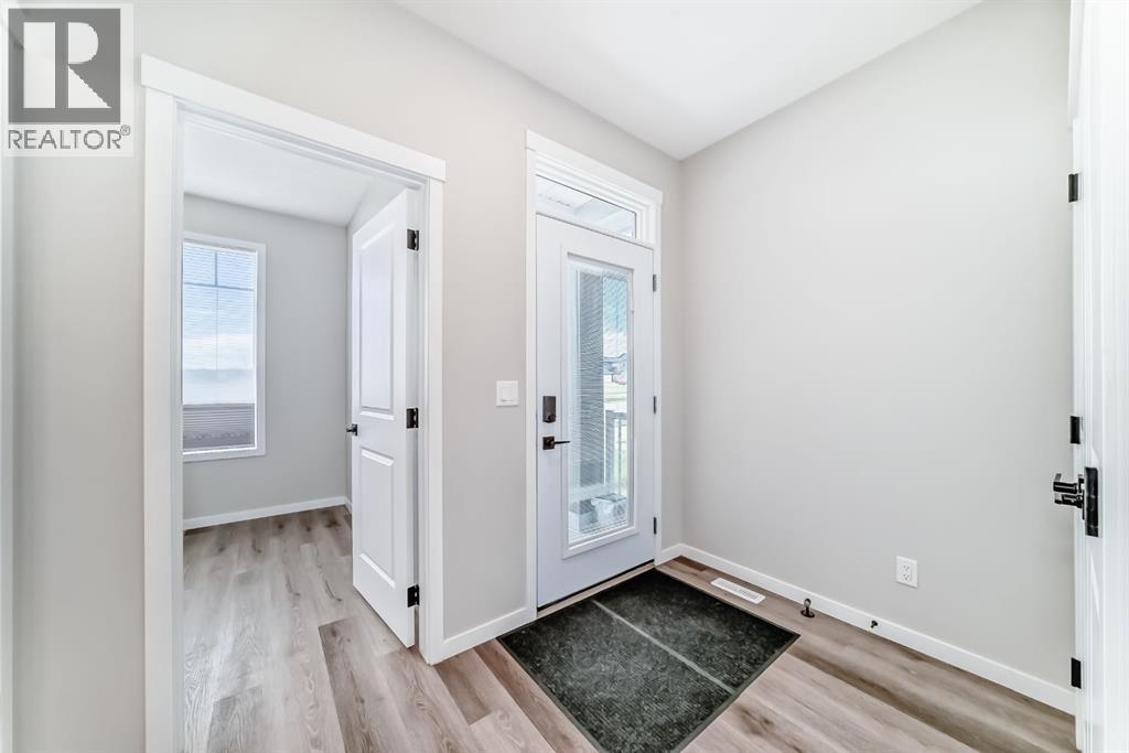 House for Sale in 276 Belmont Boulevard SW|Calgary, Alberta T2X4W6 3