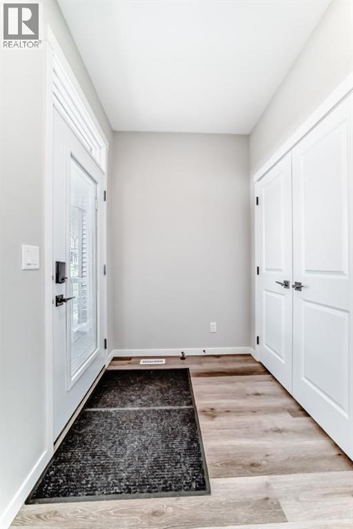 House for Sale in 276 Belmont Boulevard SW|Calgary, Alberta T2X4W6 4