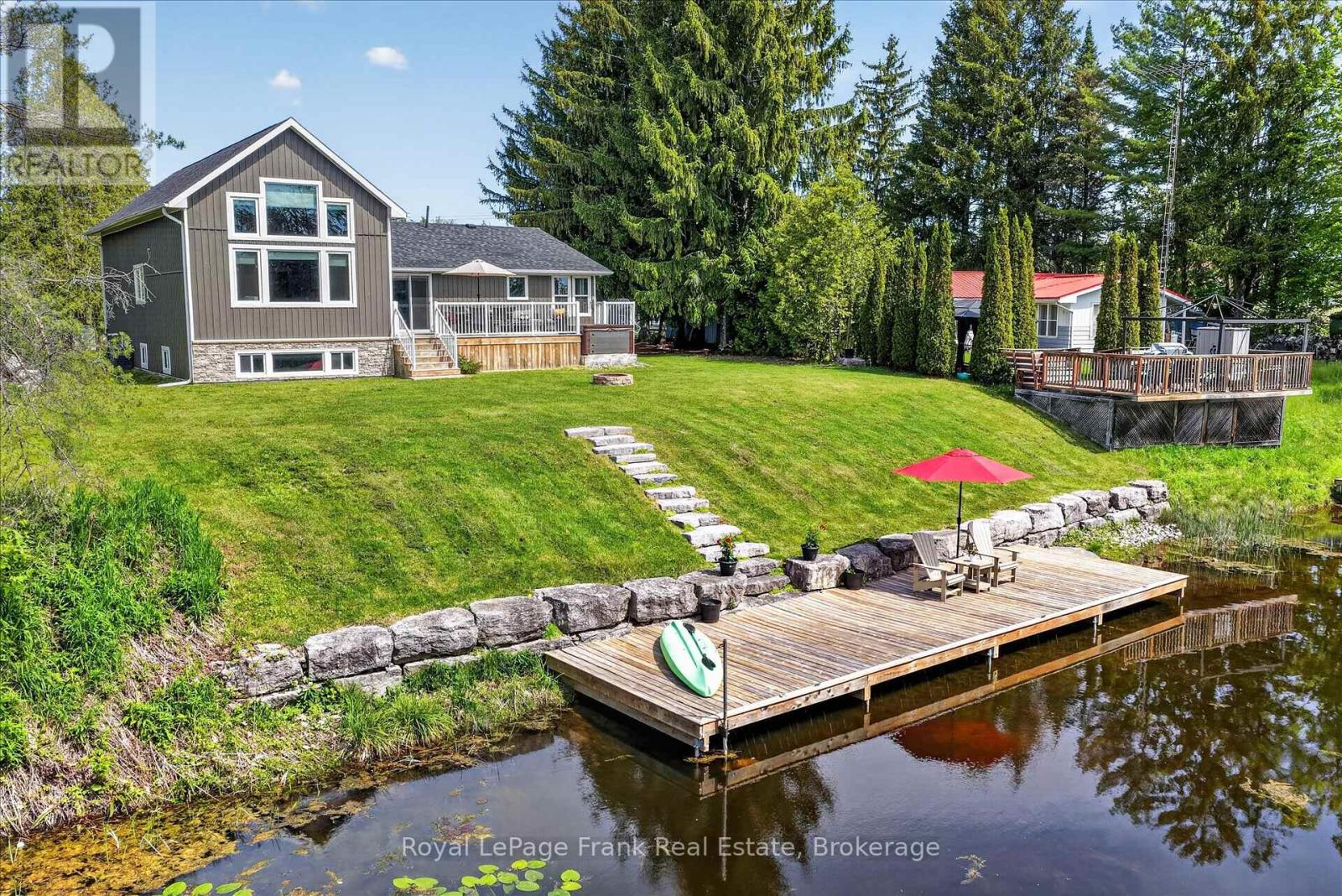 34 RIDEAU DRIVE