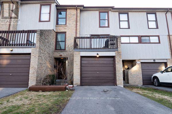 Row / Townhouse for Sale in 19 - 6860 GLEN ERIN DRIVE W|Mississauga (Meadowvale), Ontario L5N2E1