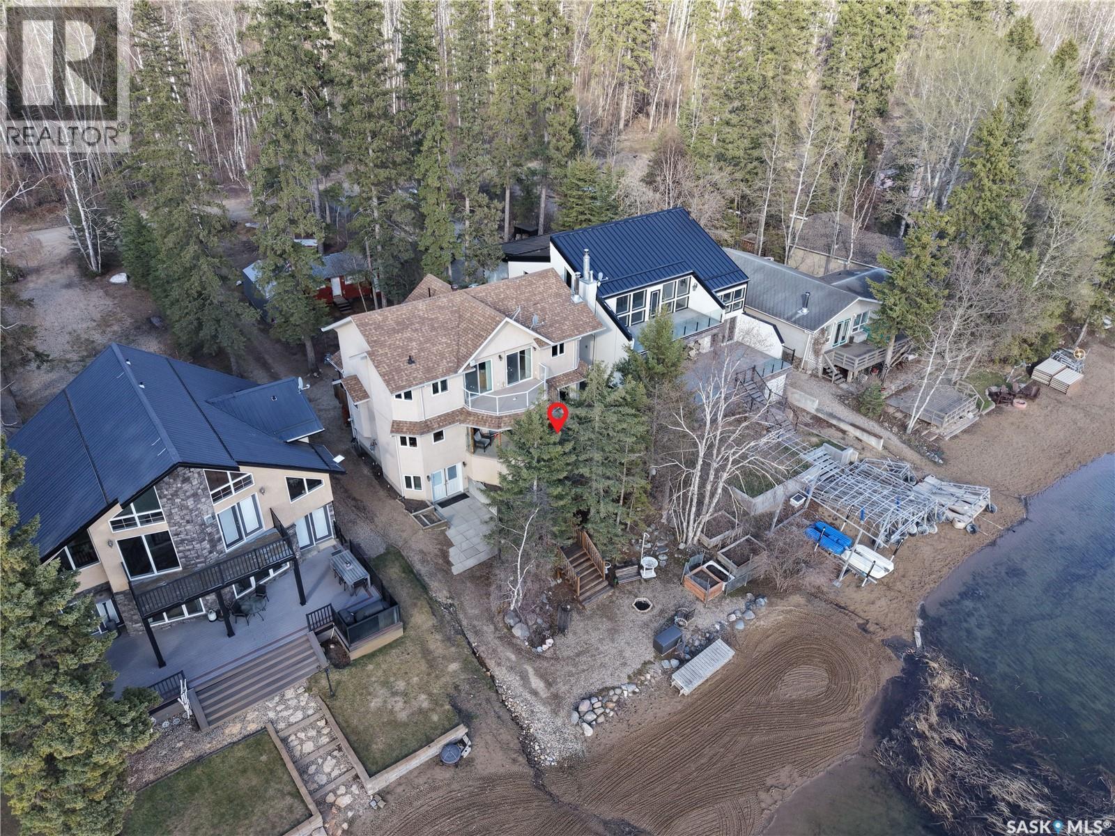332 Neis DRIVE