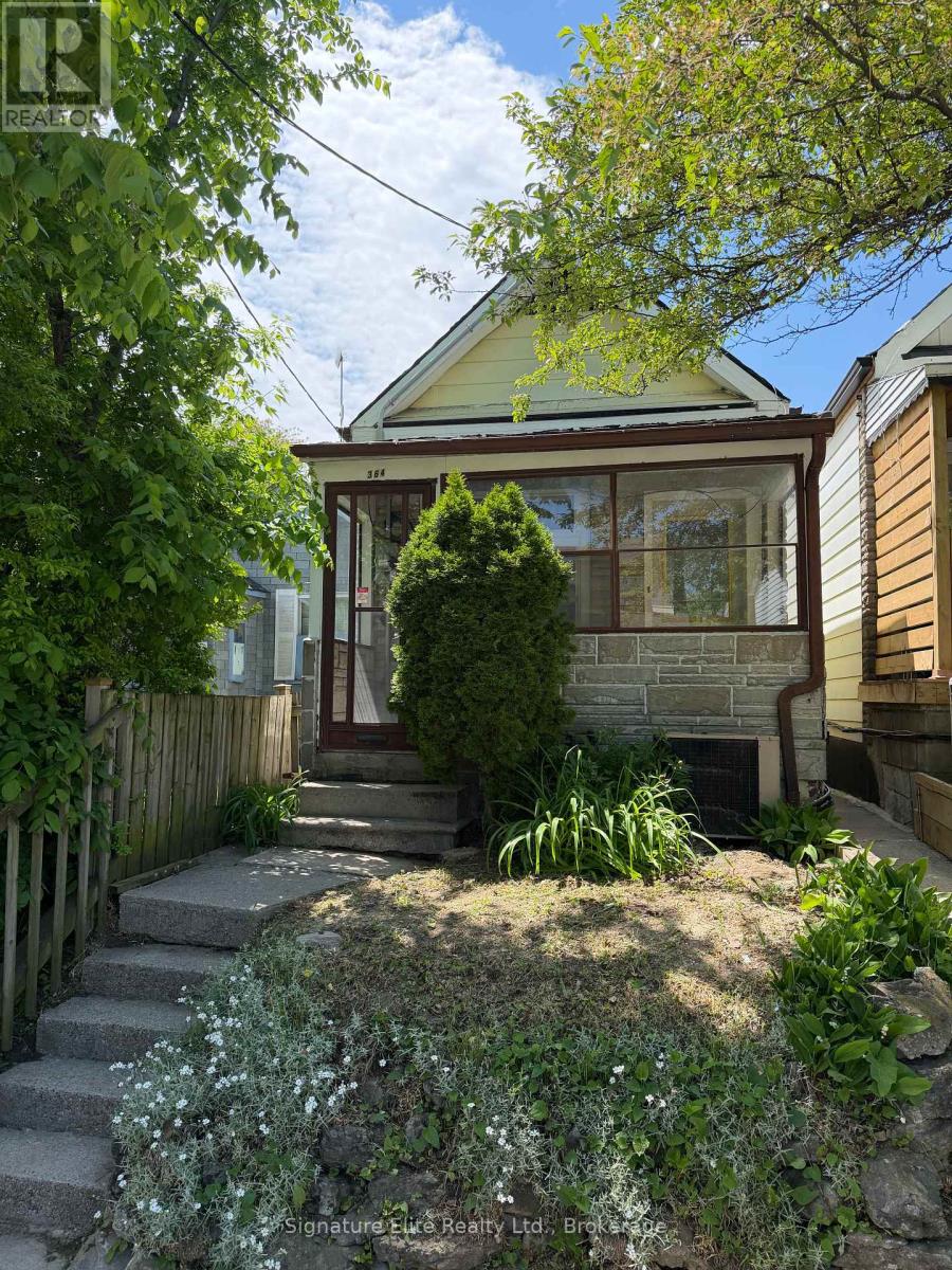 364 WINONA DRIVE, Toronto (Oakwood Village), Ontario M6C3T3
