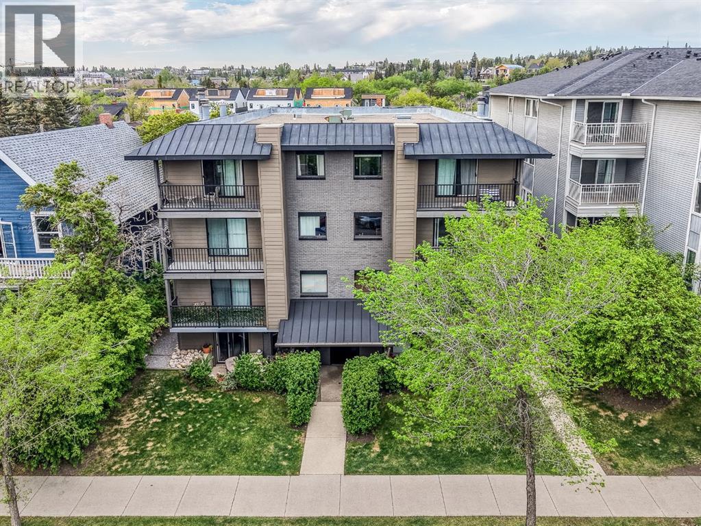 Apartment for Sale in 203, 1719 11 Avenue SW|Calgary, Alberta T3C0N5