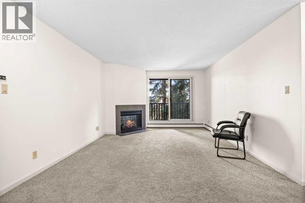 Apartment for Sale in 722, 6400 Coach Hill Road SW|Calgary, Alberta T3H1B8 4