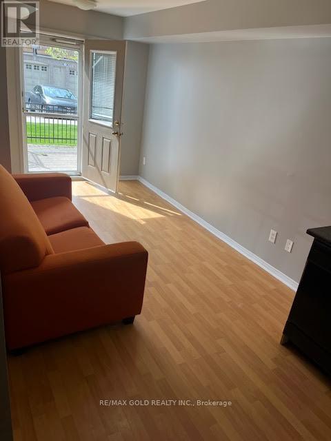 Row / Townhouse for Sale in 143 - 4975 SOUTHAMPTON DRIVE|Mississauga (Churchill Meadows), Ontario L5M8C8 3
