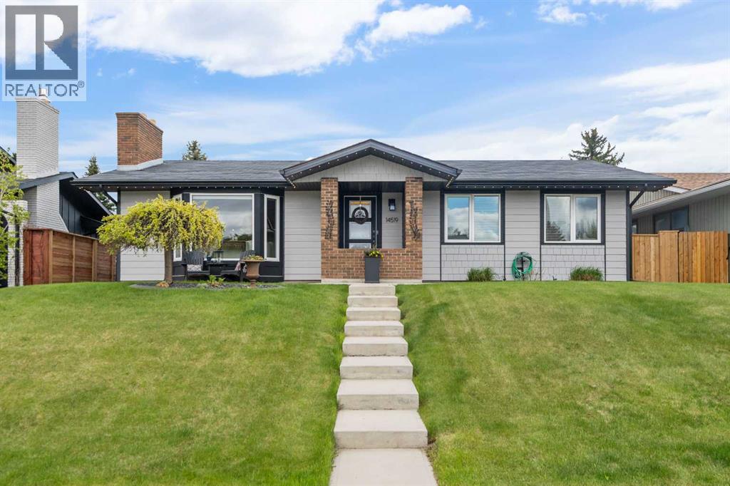 House for Sale in 14519 Parkside Drive SE|Calgary, Alberta T2J4J8