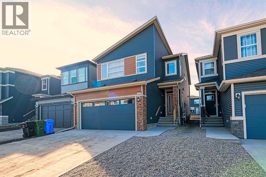 House for Sale in 25 Belmont Green SW|Calgary, Alberta T2X5E3