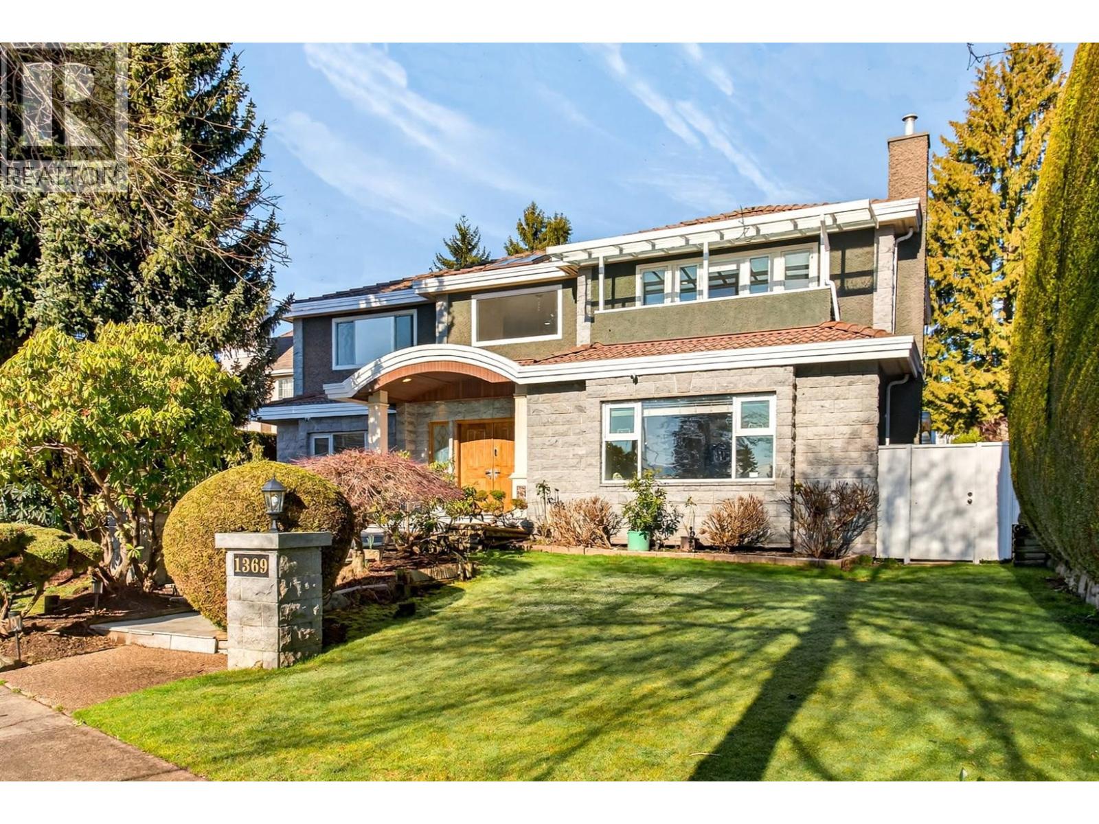 1369 W 55TH AVENUE|Vancouver, British Columbia V6P1R3