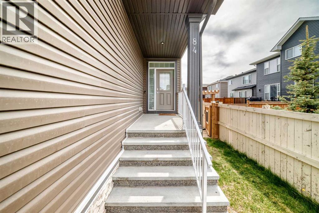 House for Sale in 84 Evansfield Close NW|Calgary, Alberta T3P1V7 2