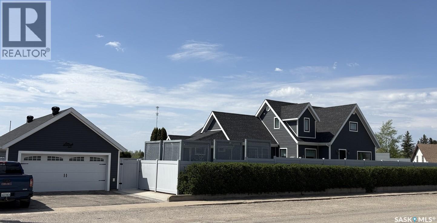 104 Central BOULEVARD