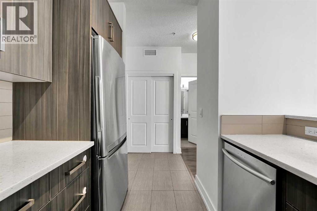 Apartment for Sale in 107, 611 Edmonton Trail NE|Calgary, Alberta T2E3J3 5