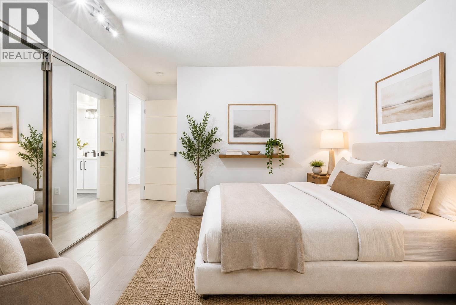 301 789 JERVIS STREET|Vancouver, British Columbia V6E2B1